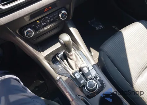 2016 Mazda Mazda3 I Touring z USA, uszkodzony, nr VIN JM1BM1M72G1290577